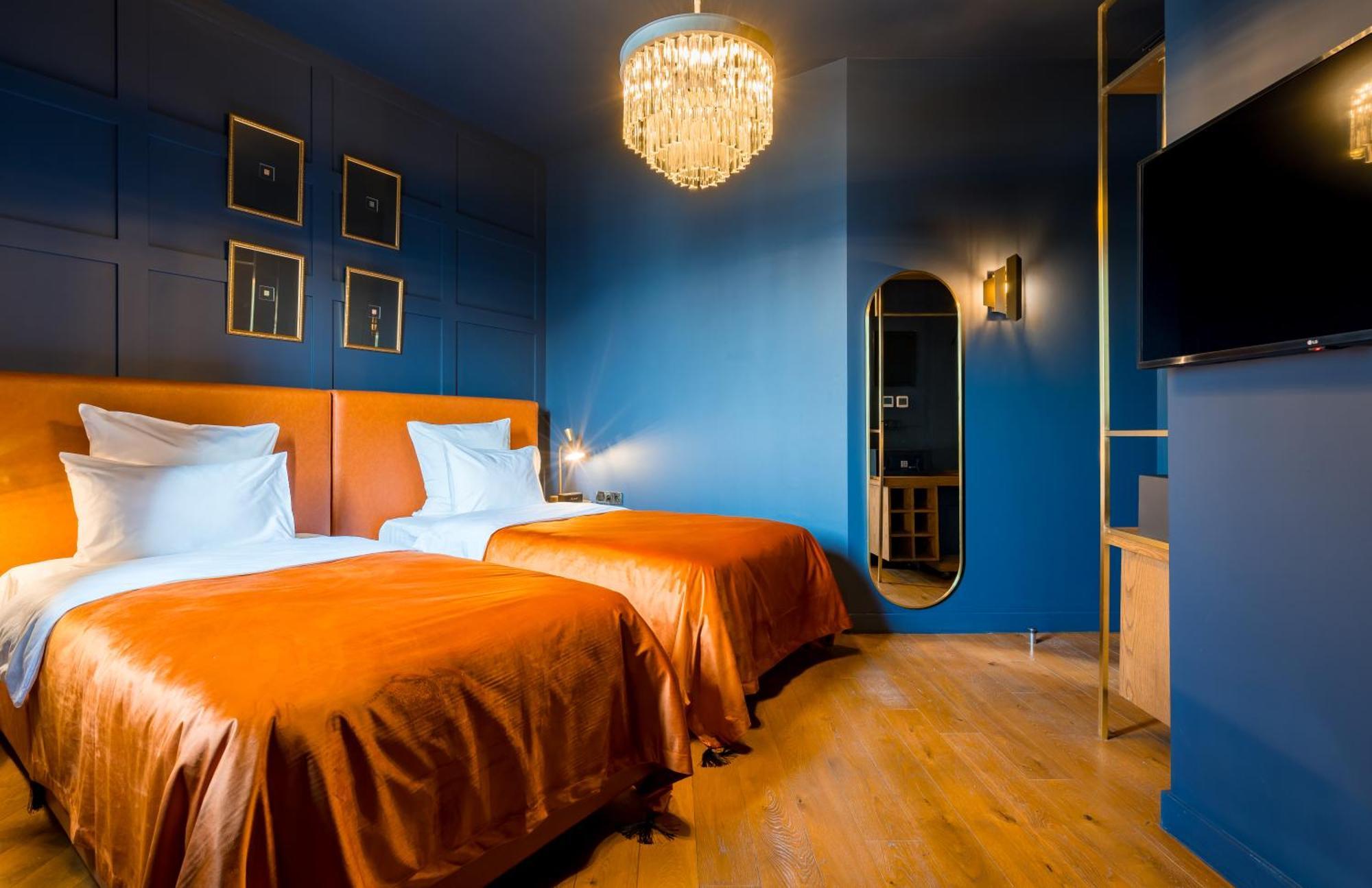 טביליסי Zorba&Bond Boutique Hotel מראה חיצוני תמונה