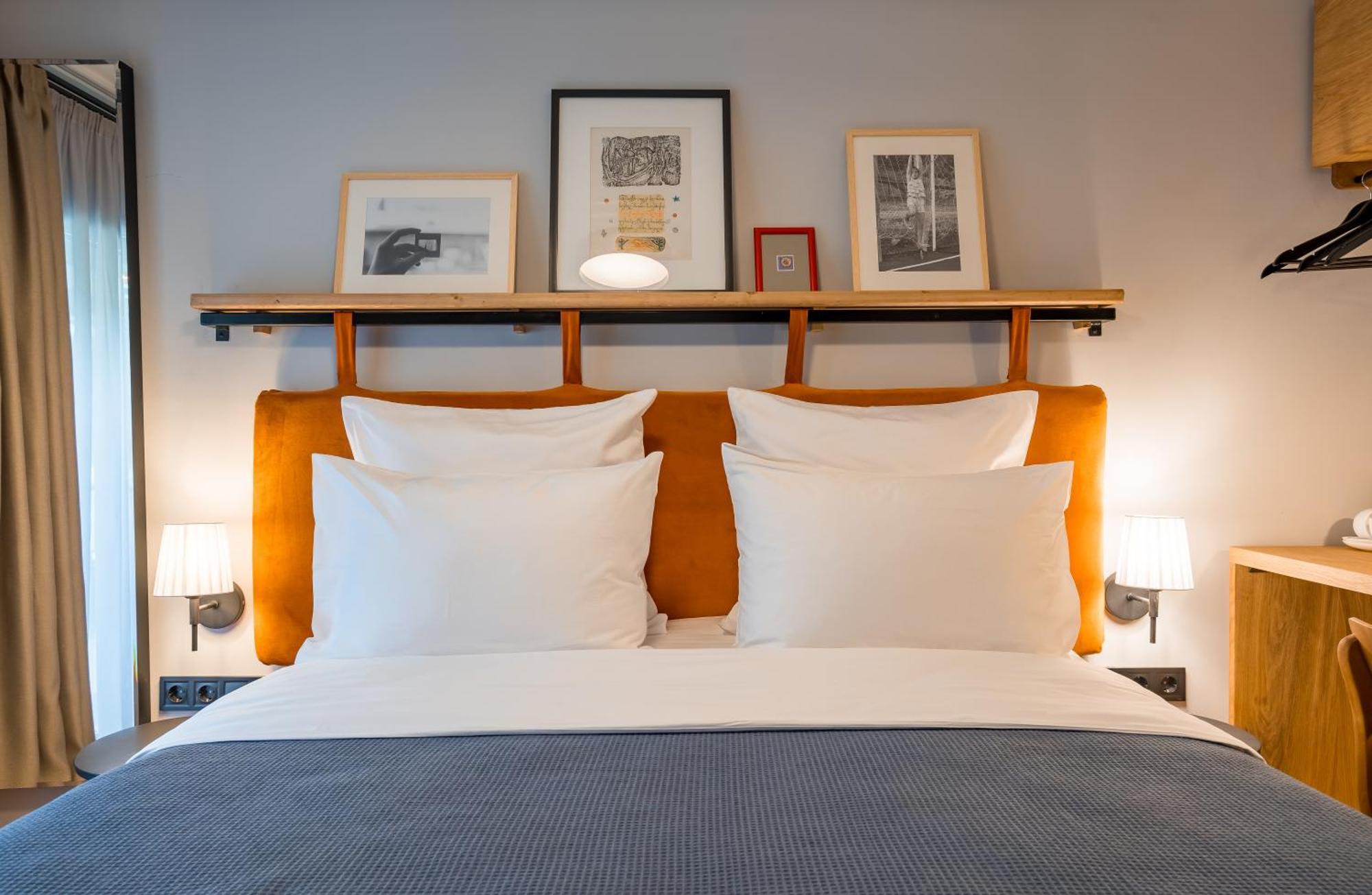 טביליסי Zorba&Bond Boutique Hotel חדר תמונה